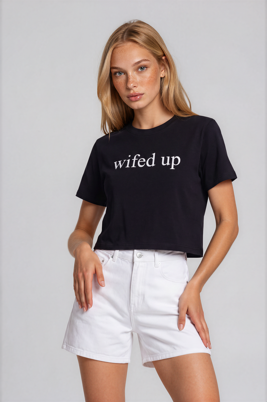 wifed up cropped tee